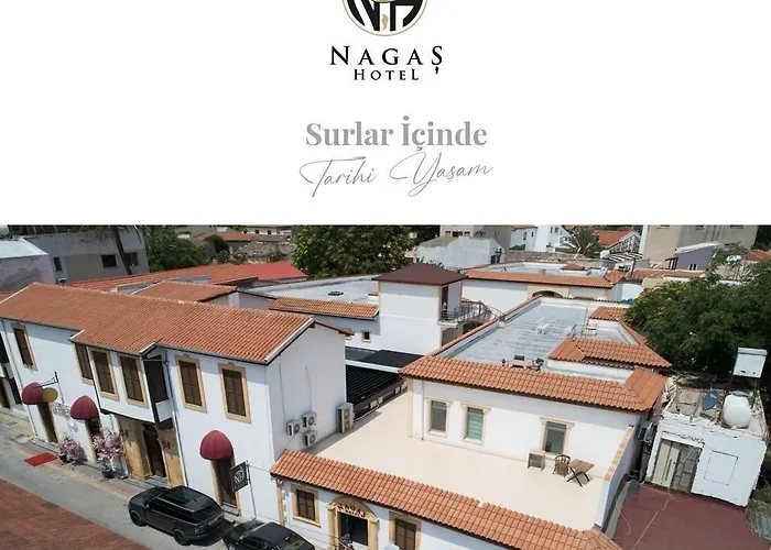 Nagas & Restaurant At Historical Part Of Нікосія