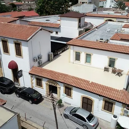 Nagas & Restaurant At Historical Part Of * Nicosia