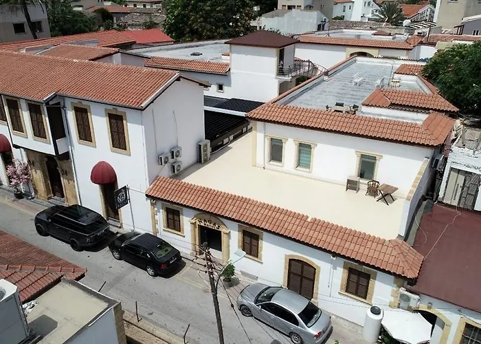 Nagas & Restaurant At Historical Part Of * Nicosia