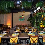 Nagas & Restaurant At Historical Part Of Отель *
