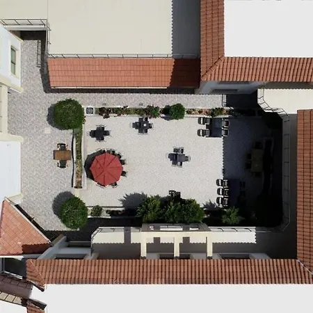 Nagas & Restaurant At Historical Part Of Nicosia